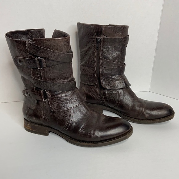 Vera Wang Lavender Label Shoes - Vera Wang Lavender Label Leather Snap Boots, 7.5